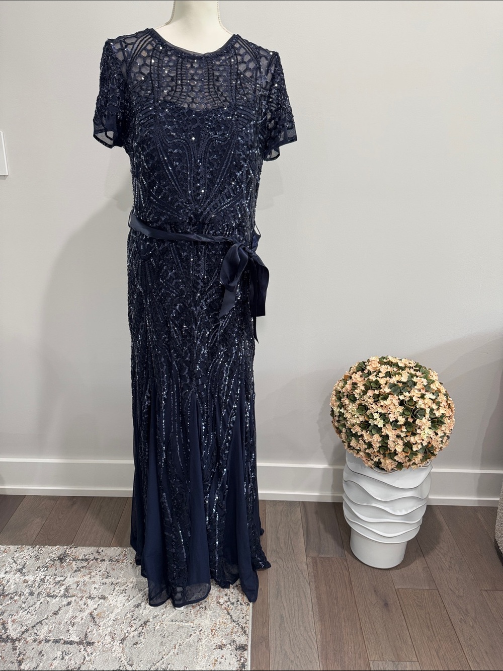 R&M Richards Embroidered Sequin Panel Godet Evening Gown Sz 14 - Picture 3 of 11